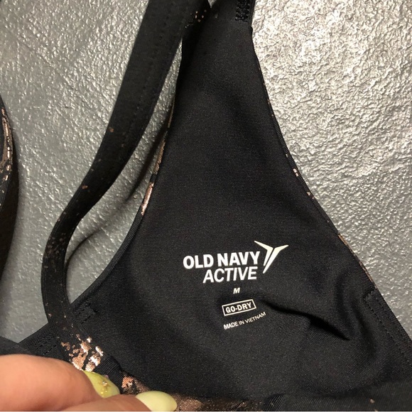 Old Navy Active Go-Dry Sports Bra - Picture 2 of 2